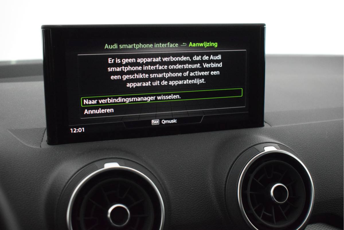 Audi Q2 Audi Q2 35 TFSI 150pk S-Tronic Business Edition App-Connect Led Keyless Camera Stoelverwarming