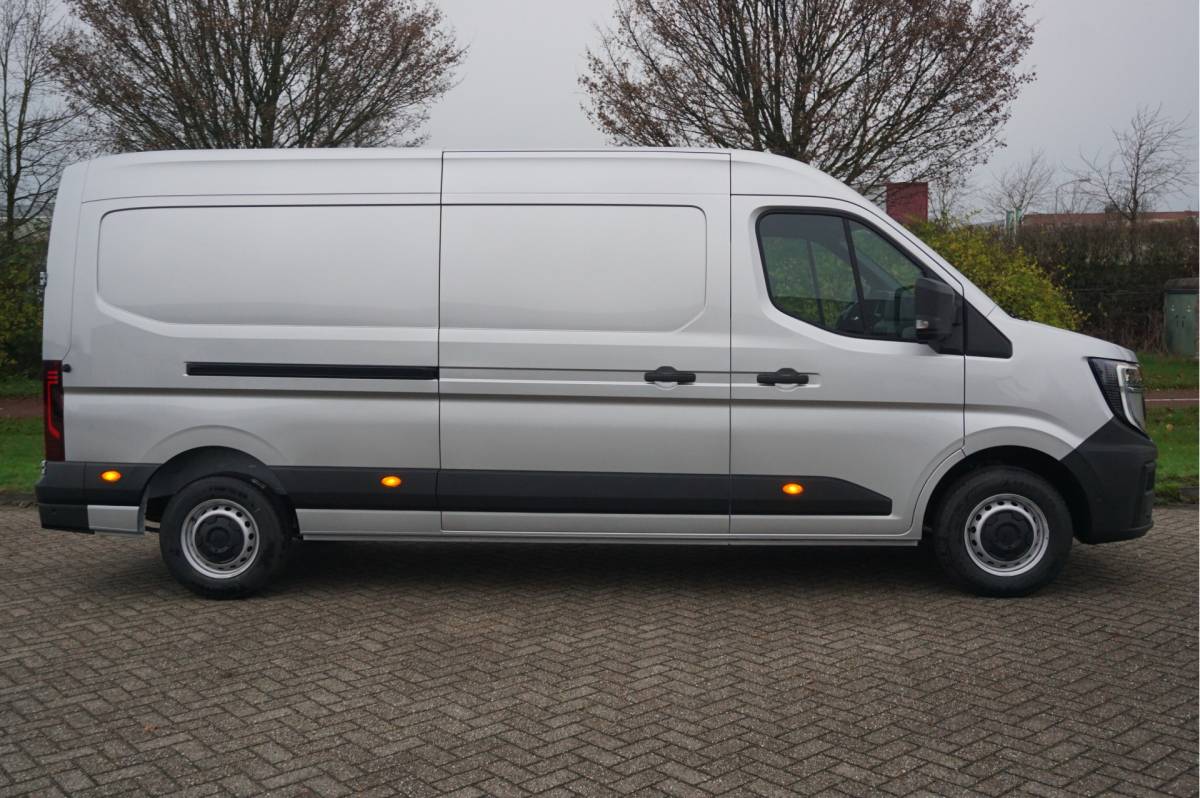 Renault Master Renault Master T35 170PK L3H2 BPM VRIJ!! 10″ R-Link Navi, Camera, LED 270Gr Deur!! NR. 849
