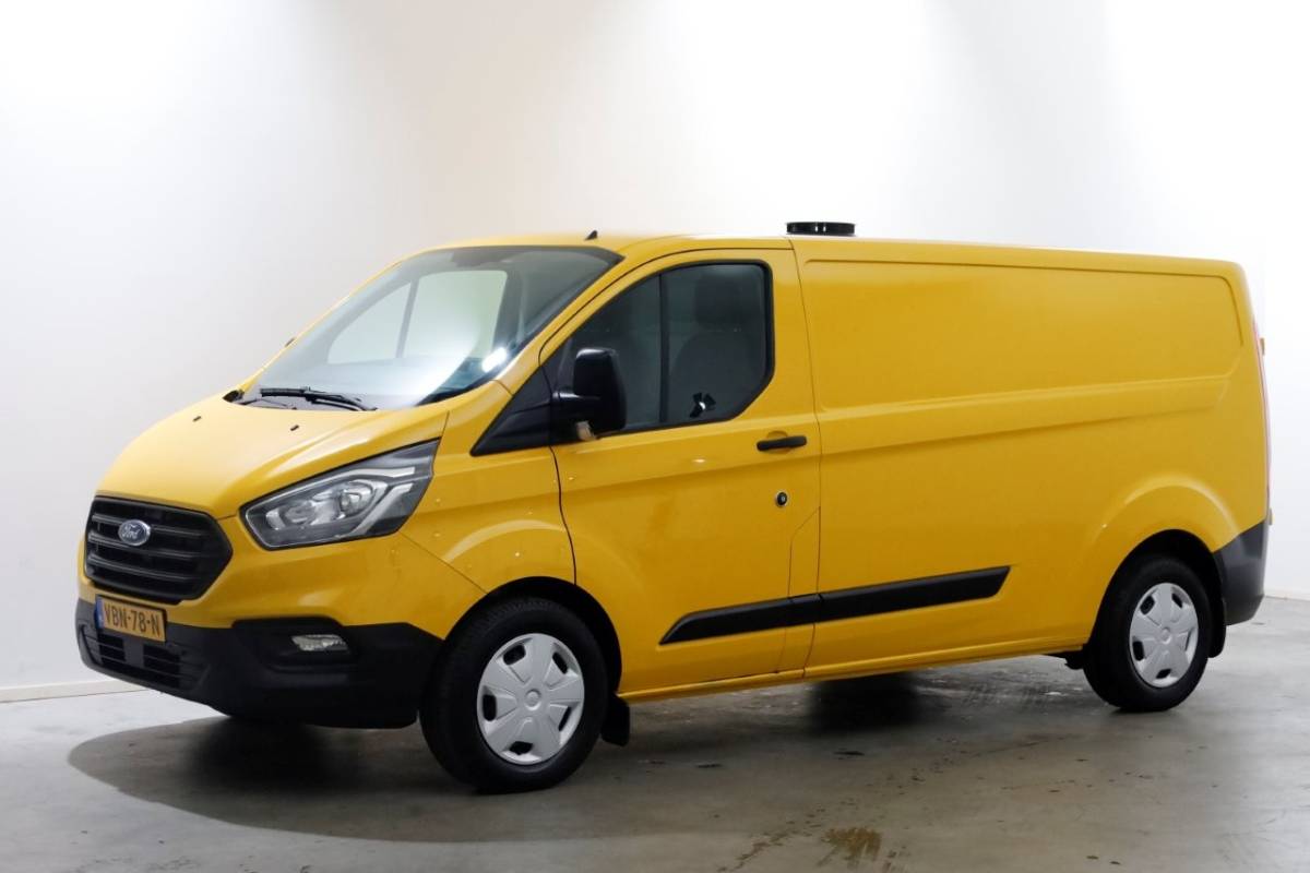 Ford Transit Custom Ford Transit Custom 340 2.0 TDCI 130pk L2H1 Trend Airco/Trekhaak 2800kg 09-2019