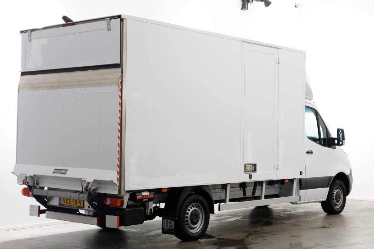 Mercedes-Benz Sprinter Mercedes-Benz Sprinter 314 CDI 143pk E6 Bakwagen met laadklep en zijdeur L440 1020kg laadverm. 04-2021