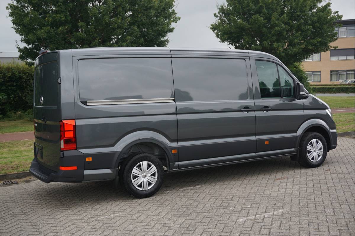 Volkswagen Crafter Volkswagen Crafter 35 177PK L3H2 AUT Facelift BPM VRIJ!! 13″ Navi, Cam, Gev. Stoel, Alarm, LED!! NR. 105