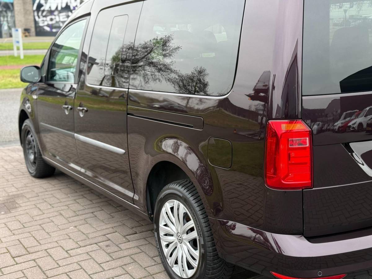 Volkswagen Caddy Volkswagen Caddy Maxi 1.4 TSI 7P Automaat Navi Trekhaak Stoelverwarming 2018