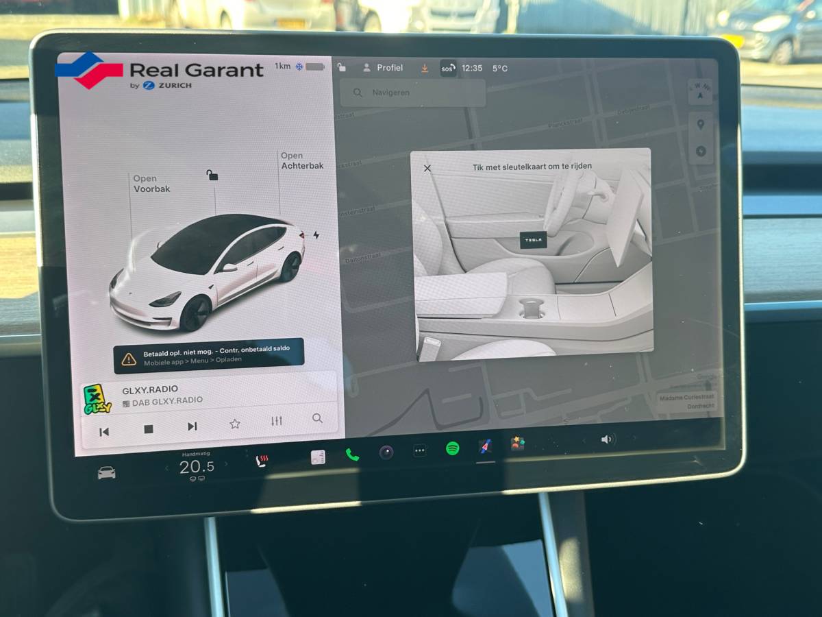 Tesla Model 3 Tesla Model 3 Long Range AWD 75 kWh TREKHAAK DUAL MOTOR AUTOPILOT ORG NL