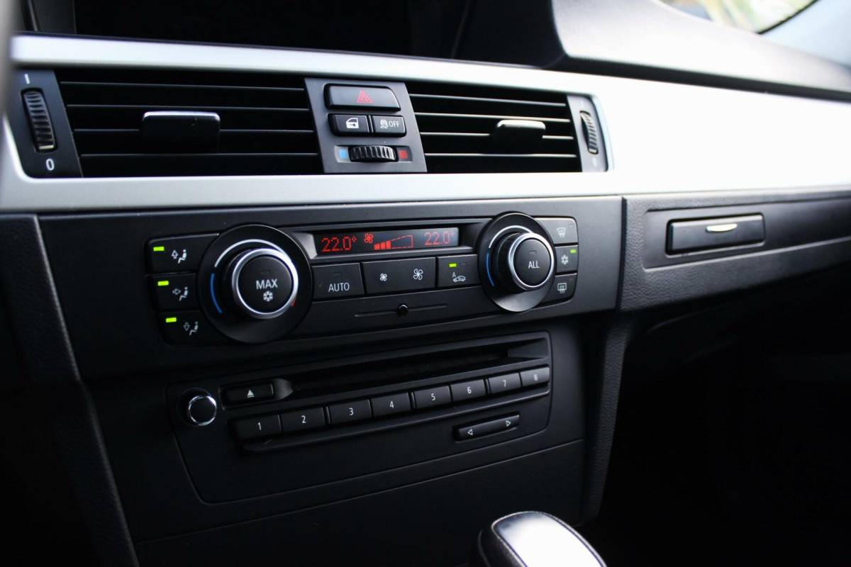 BMW 3 Serie ➡️ BMW 3-serie Touring 318d E91 Corporate Lease Editon | Automaat | Leer | Navi | Cruise-control | Climate-control |