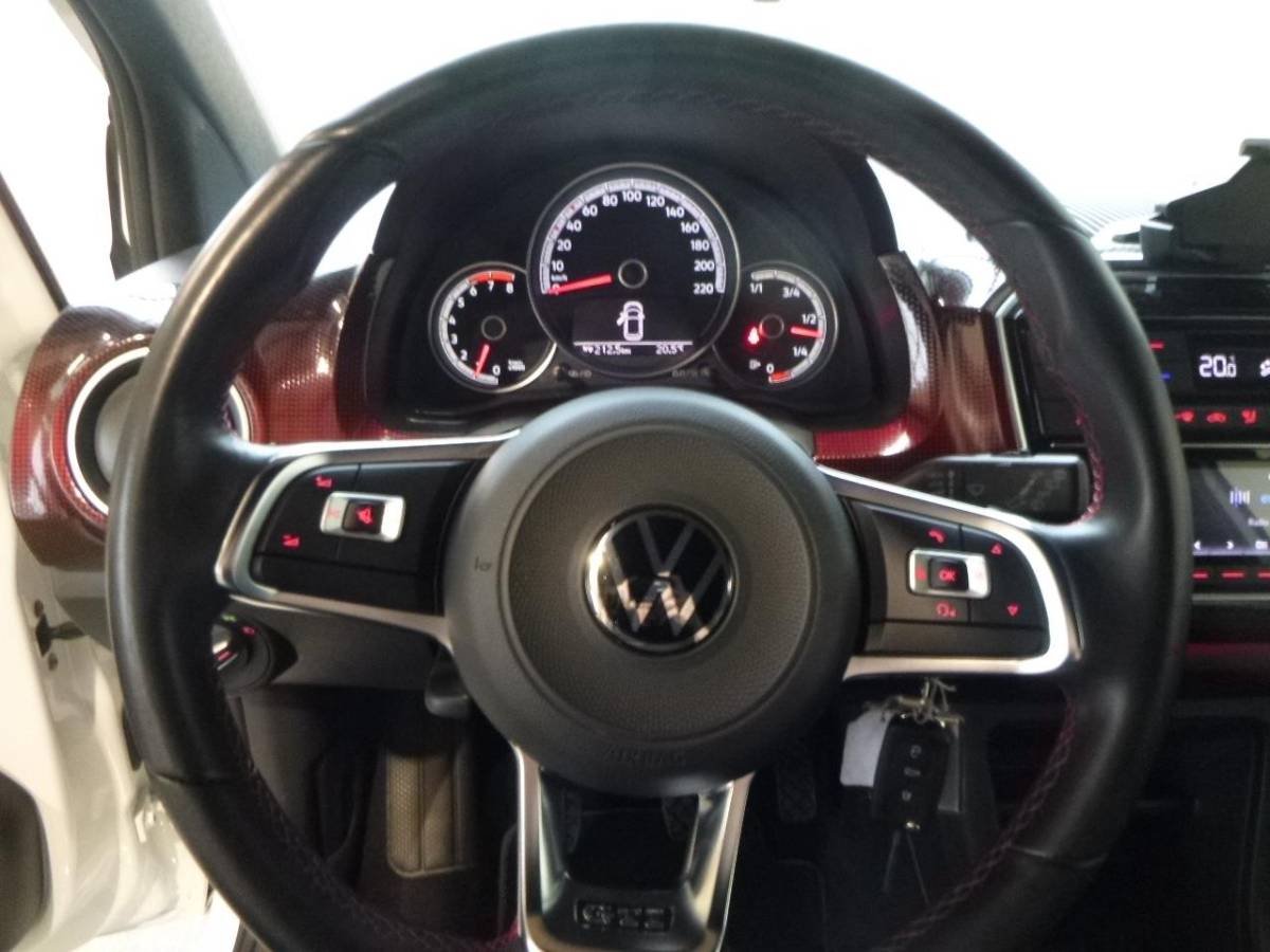 Volkswagen up! Volkswagen UP! GTI CAMERA PDC SPORTONDERSTEL GECHIPT