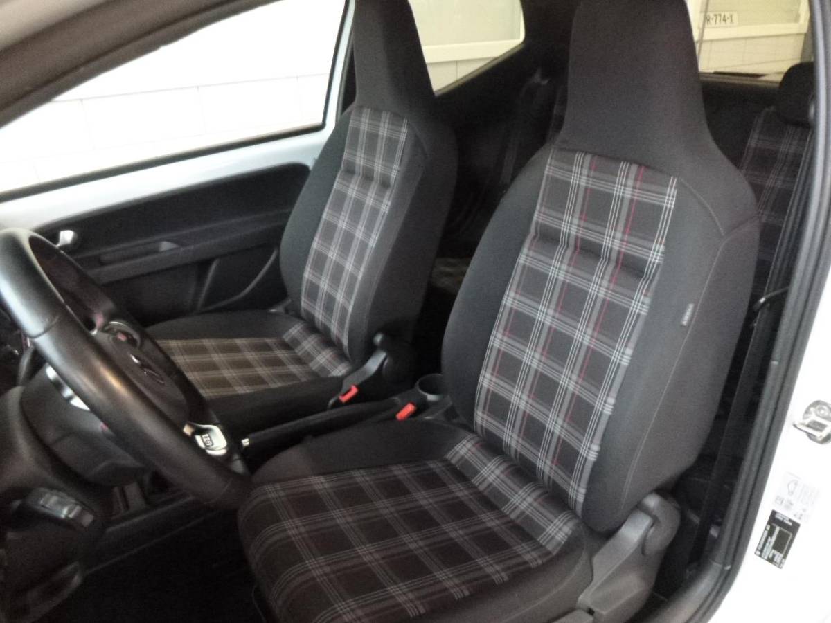Volkswagen up! Volkswagen UP! GTI CAMERA PDC SPORTONDERSTEL GECHIPT