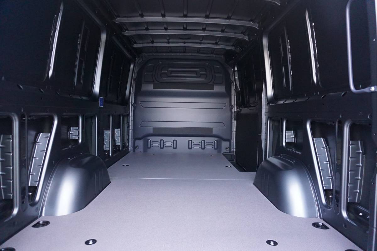 Mercedes-Benz Sprinter Mercedes-Benz Sprinter 319CDI Select L2H1 BPM VRIJ!! 10.25″ Mbux, ACC, LED, 3.5T Trekhaak, 17″ LM!! NR. 668