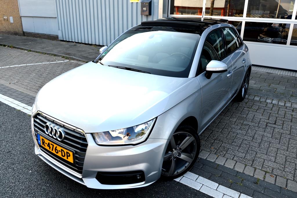 Audi A1 Sportback Audi A1 SPORTBACK 1.0 TFSI Design S-tronic PDC/NAVI/LMV/PANO