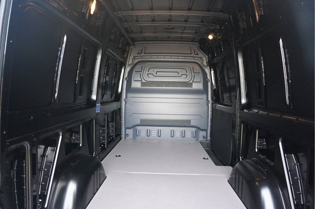 Mercedes-Benz Sprinter Mercedes-Benz Sprinter 319CDI Select L2H2 BPM VRIJ!! 10.25″ Mbux, ACC, LED, 17″ LM!! NR. 653