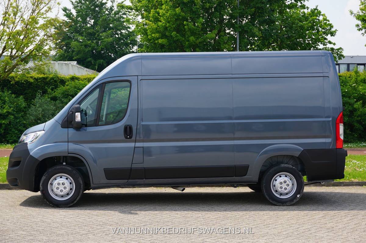 Opel Movano Opel Movano 3500 2.2 CDTI 140PK L2H2 BPM VRIJ!! Climate, Cruise, Navi!! Nr. 457