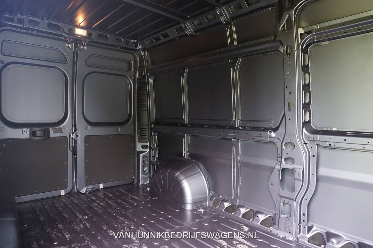 Opel Movano Opel Movano 3500 Heavy 2.2 165PK L3H2 BPM VRIJ!! Climate, Cruise, Navi!! NR. 586