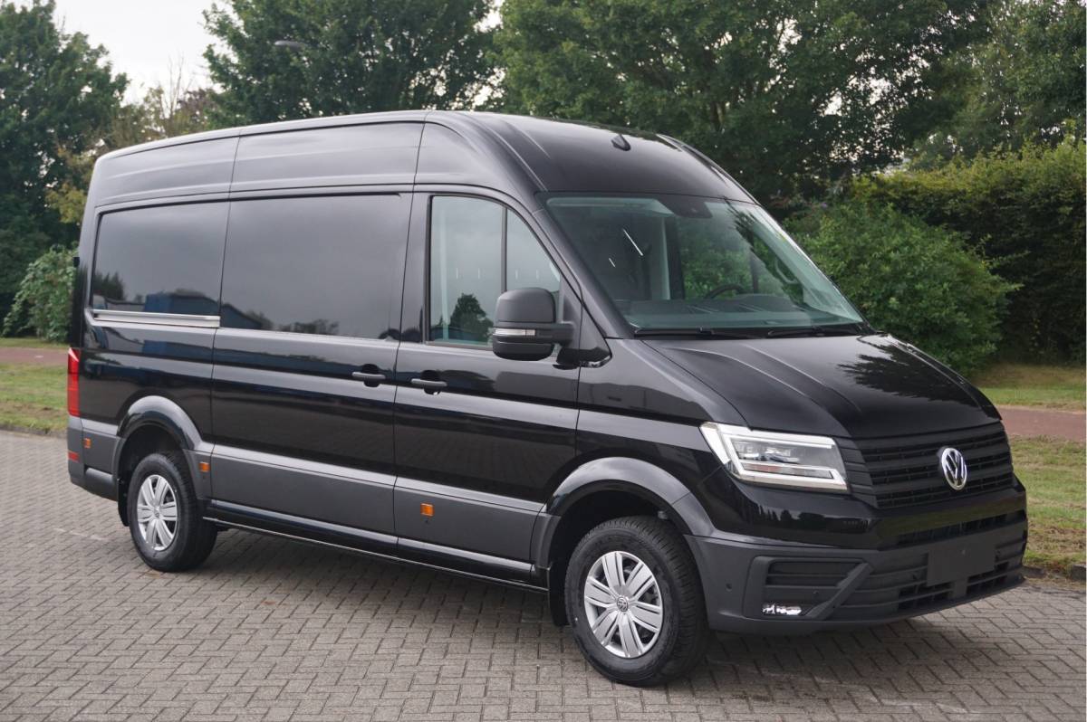 Volkswagen Crafter Volkswagen Crafter 35 177PK L3H3 AUT BPM VRIJ!! Airco, Navi, Camera, Gev. Stoel, Alarm, LED!! NR. 968