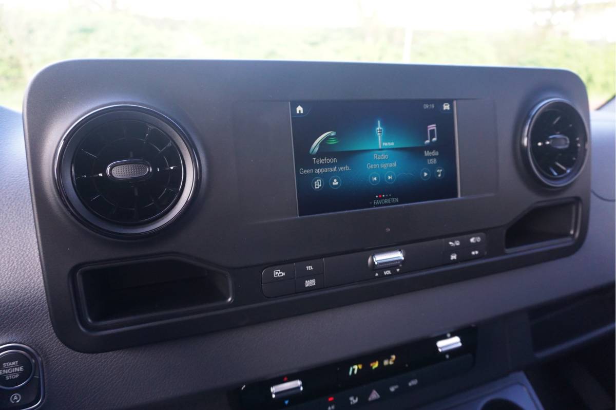 Mercedes-Benz Sprinter Mercedes-Benz Sprinter 317CDI L3H2 BPM VRIJ!! Airco, 7″ Mbux, Camera, LED, 9G-Tronic!! NR. 488