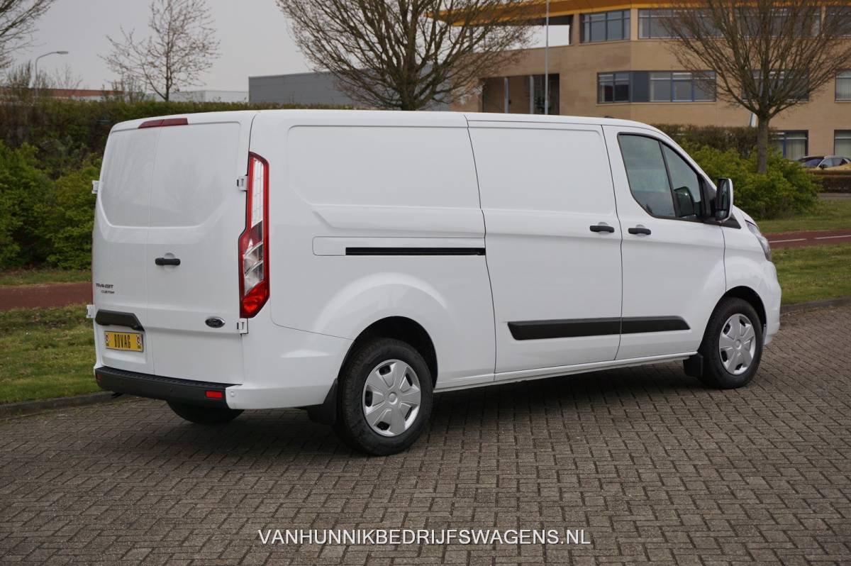 Ford Transit Custom Ford Transit Custom 300L 130 PK Trend BPM VRIJ!! Airco, Cruise, PDC, Navi!! NR. 322