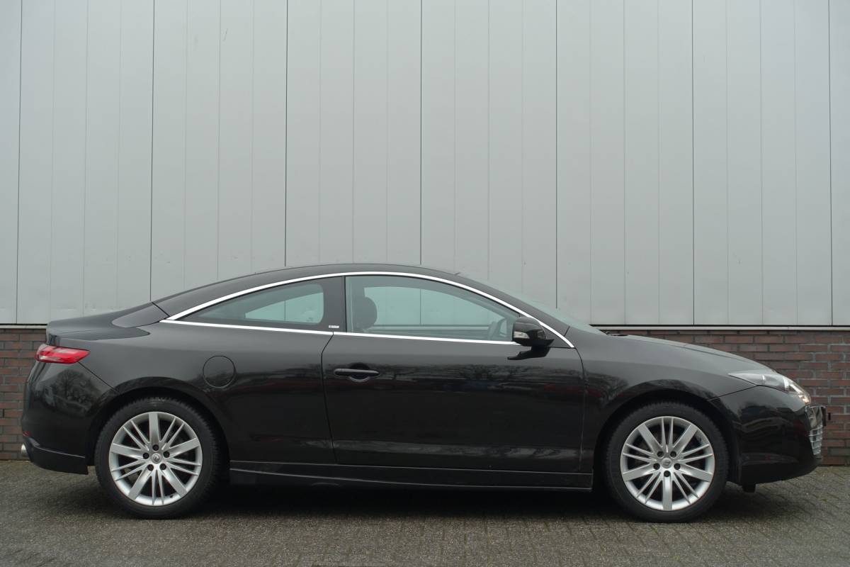 Renault Laguna Renault Laguna Coupé | Renault onderhouden | 3.5 V6 Initiale