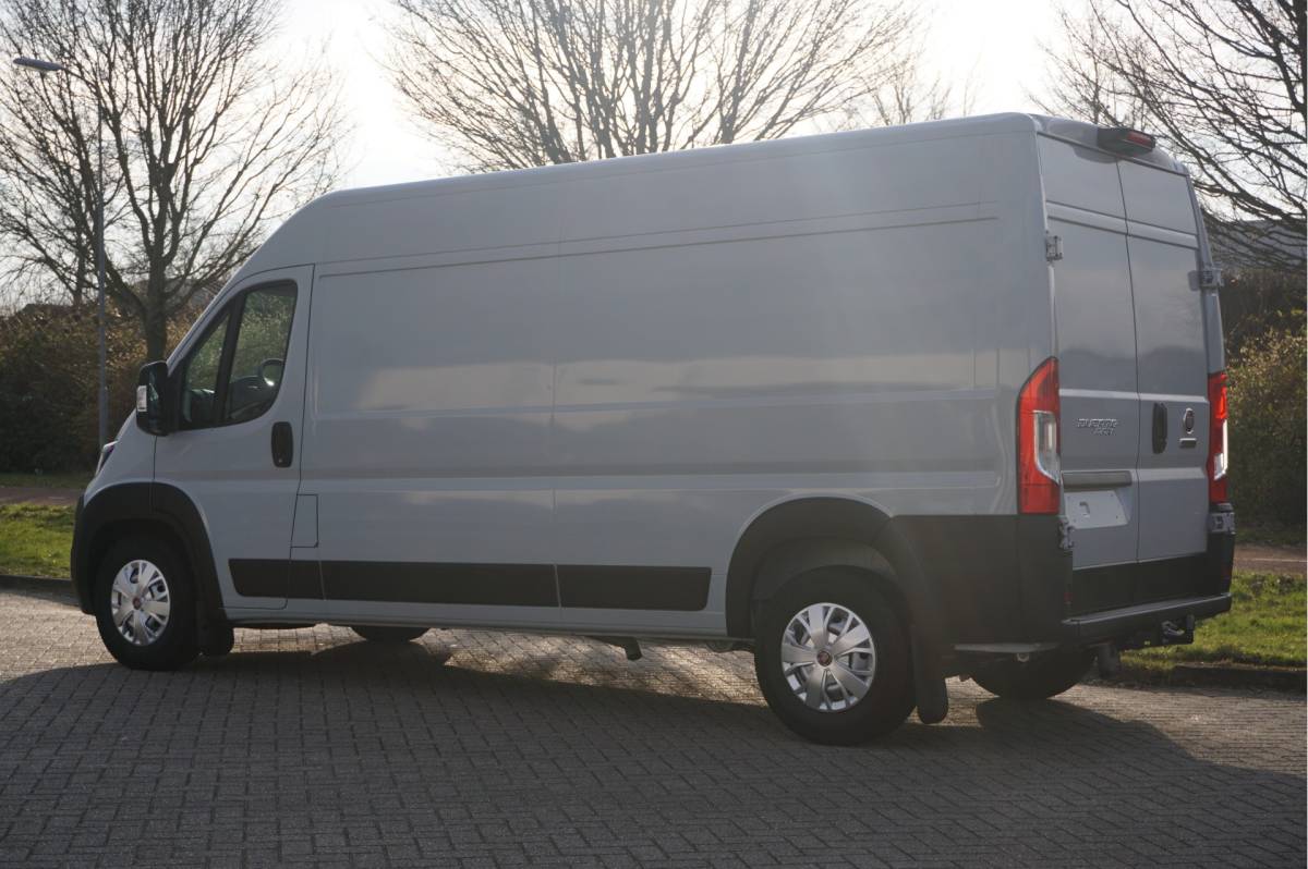 Fiat Ducato Fiat Ducato Maxi 35 2.2 180PK L3H2 Automaat BPM VRIJ!! Clima, Navi, LED, Cam, ACC, Gev. Stoel, Trekhaak, 270° Deur NR. 982