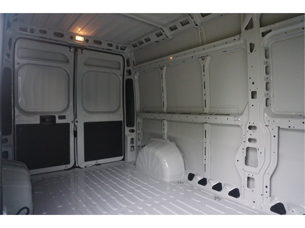 Fiat Ducato Fiat Ducato Maxi 35 2.2 180PK L3H2 Automaat BPM VRIJ!! Clima, Navi, LED, Cam, ACC, Gev. Stoel, Trekhaak, 270° Deur NR. 982