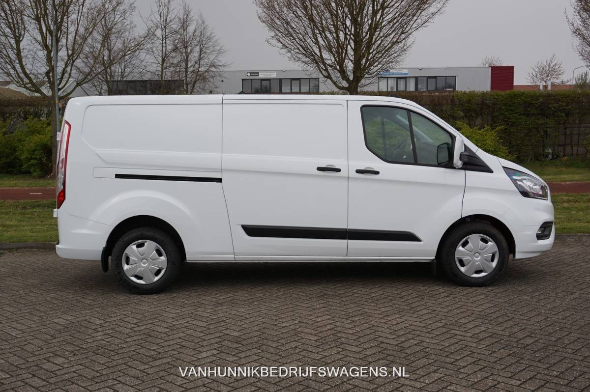 Ford Transit Custom Ford Transit Custom 300L 130 PK Trend BPM VRIJ!! Airco, Cruise, PDC, Navi!! NR. 323