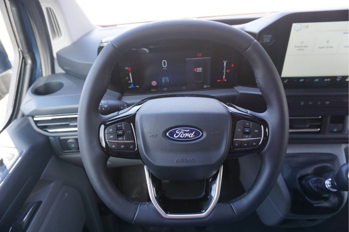 Ford Transit Custom Ford Transit Custom 320L 136PK TRAIL Edition BPM VRIJ!! 13″ Sync 4 Apple CP, Camera, 18″ LM, LED!! NR. 290