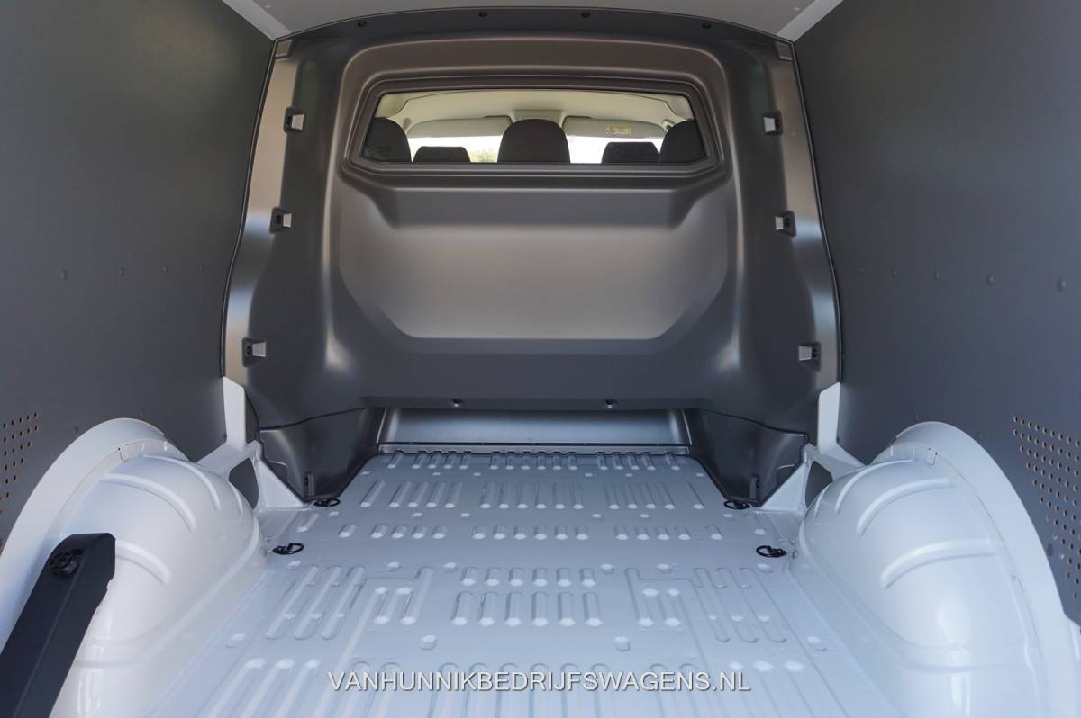 Volkswagen Transporter Volkswagen Transporter DC Highline 2.0TDI 204PK BPM VRIJ!! Navi, Camera, Cruise, LED, 18″ LM!! NR. 554