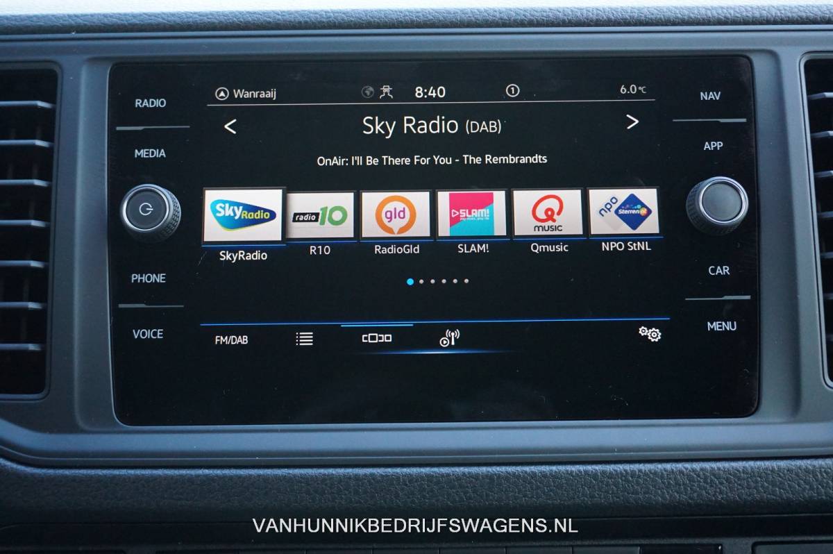 Volkswagen Crafter Volkswagen Crafter 35 177PK L3H3 AUT BPM VRIJ!! Airco, Navi, Camera, Cruise, Gev. Stoel 270Gr Deur!! NR. 764