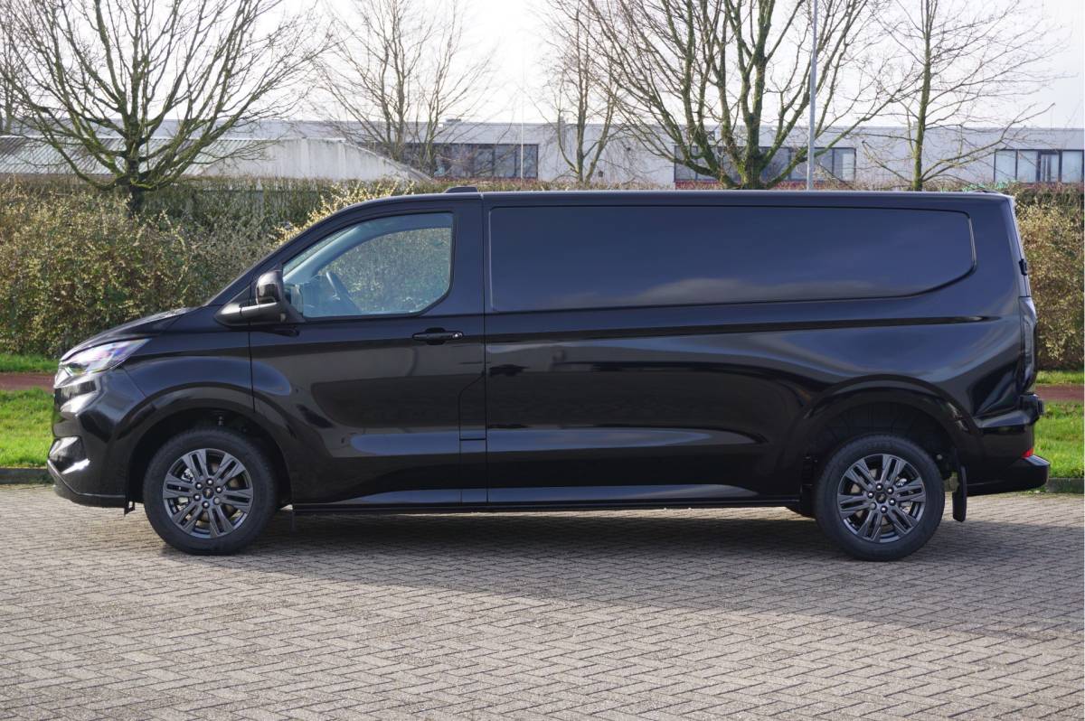 Ford Transit Custom Ford Transit Custom 300L 170PK Limited AUT BPM VRIJ!! Navi, Cam, Adap. Cruise, 17″ LM, LED!! NR. 416