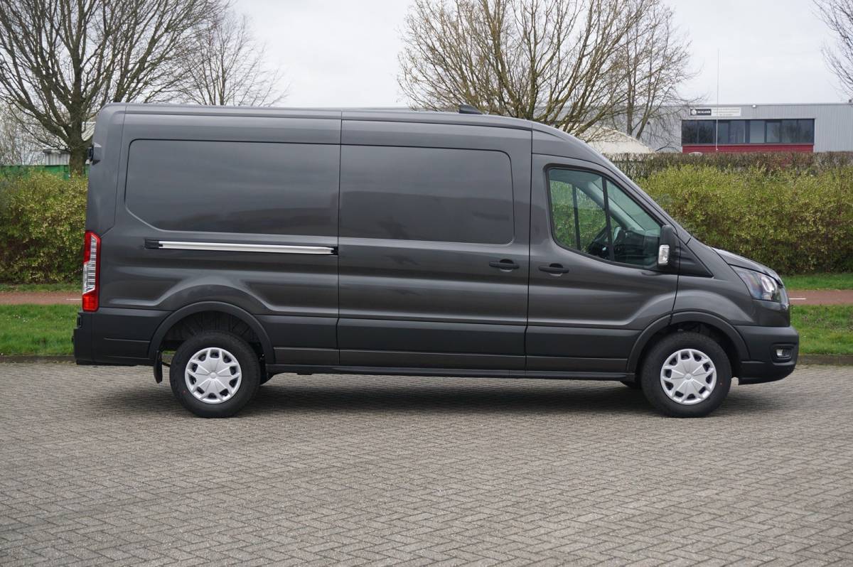 Ford Transit Ford Transit 350L 130PK L3H2 Trend BPM VRIJ!! Clima, 12″ Sync 4 scherm Navi, 270° deur, Trekhaak!! NR. 330