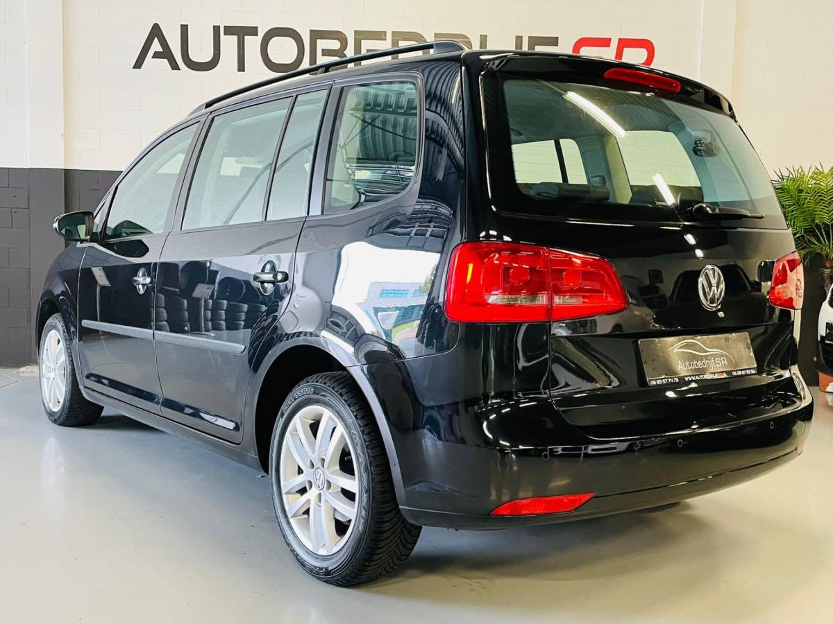 Volkswagen Touran Volkswagen Touran 1.2 TSI Highline BlueMotion 7p. Cruise Controle! Stoelverwarming! Airco