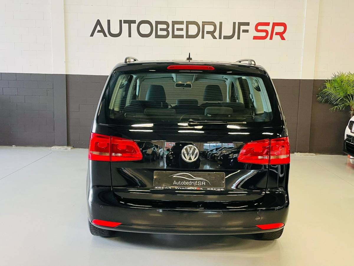 Volkswagen Touran Volkswagen Touran 1.2 TSI Highline BlueMotion 7p. Cruise Controle! Stoelverwarming! Airco