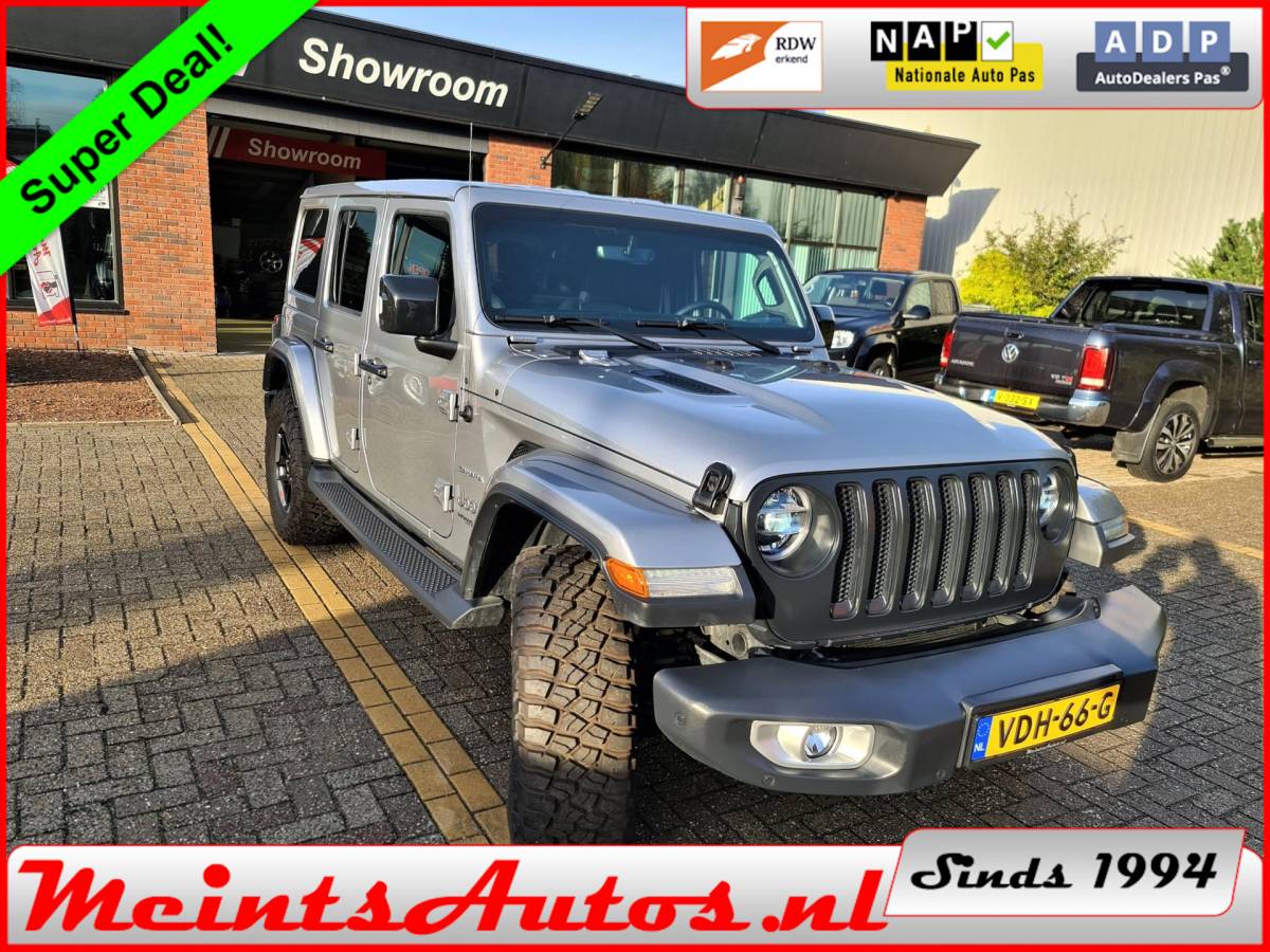 Jeep Wrangler Jeep Wrangler 2.2D Sahara Unlimited 200Pk OUTLAW 4WD, MOPART LV MUD, LEDER, BOMVOL OPTIE !!! GRIJS KENTEKEN