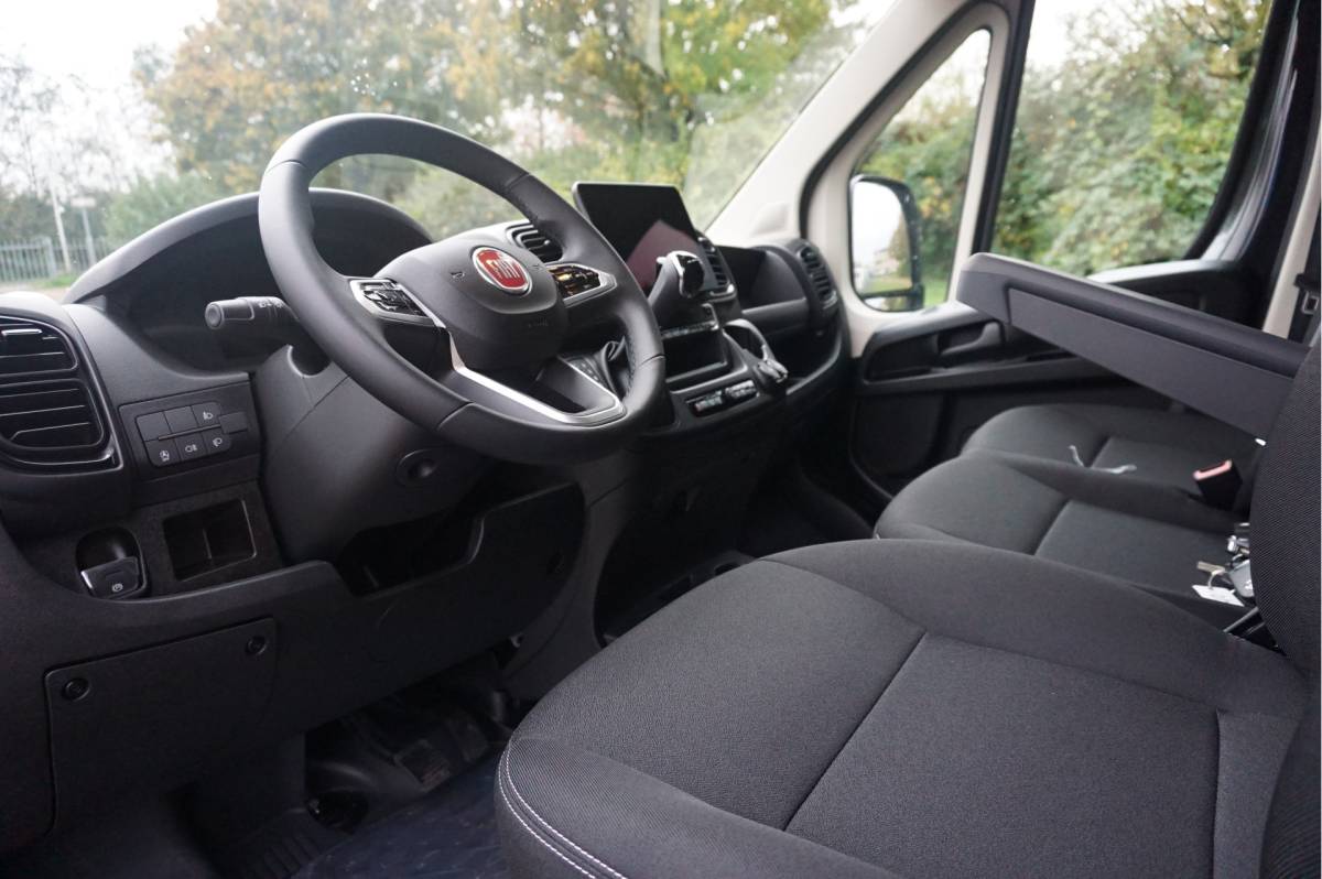 Fiat Ducato Fiat Ducato 35 2.2 140PK Automaat L2H1 BPM VRIJ!! 10″ Navi, Cruise, Clima, Camera, Trekhaak!! NR. 980