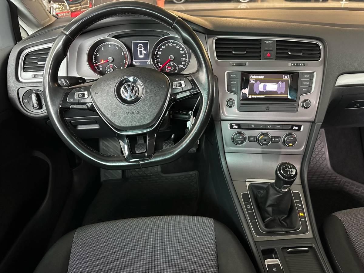 Volkswagen Golf Volkswagen Golf 1.2 TSI Highline ACC! NAvigatie! Trekhaak! Nieuwe Koppeling! Mooie auto
