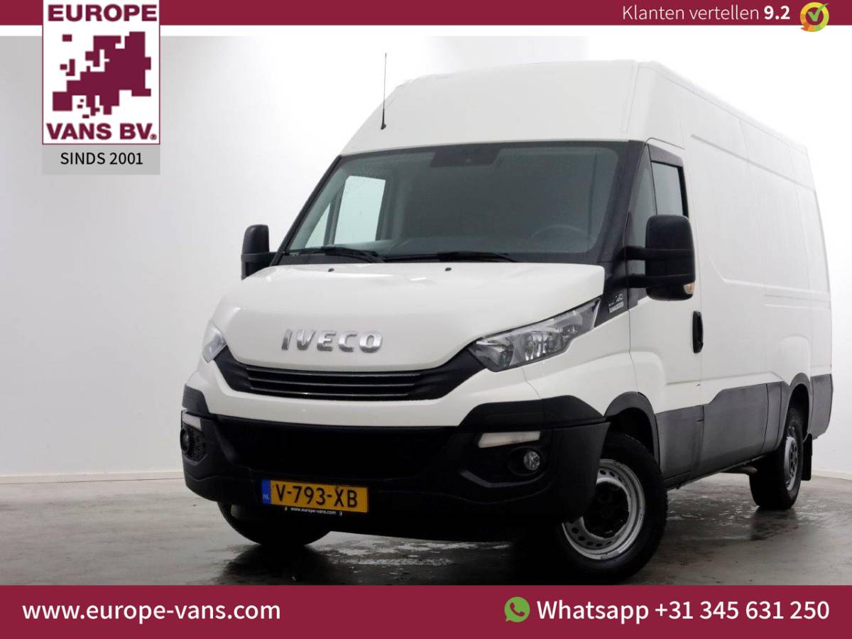 Iveco Daily Iveco Daily 35S16 155pk L2H2 HiMatic Automaat Airco/Trekhaak 3500kg 03-2019