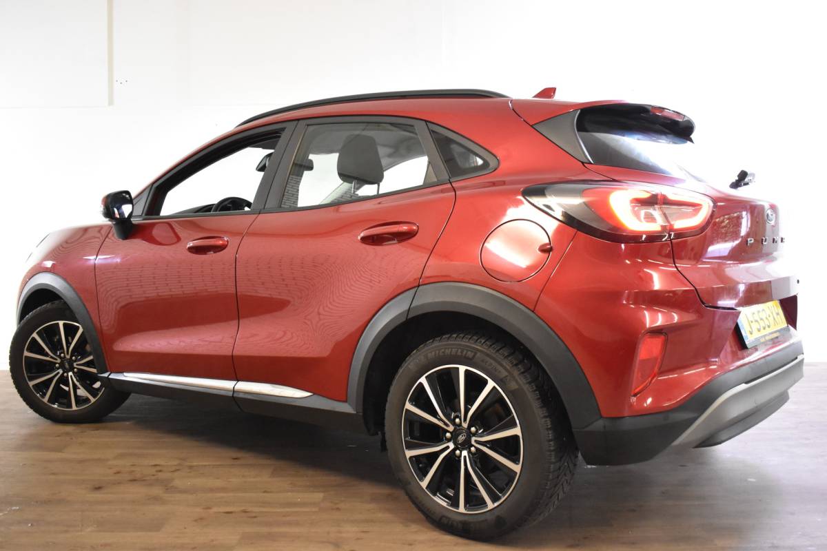Ford Puma Ford Puma 125PK ECOBOOST HYBRID TITANIUM CARPLAY/LMV/MASSAGE