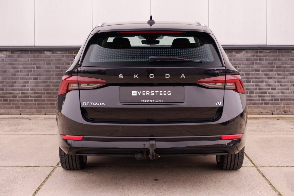 Škoda Octavia ŠKODA Octavia Combi 1.4 TSI iV PHEV Business Edition | LED | Trekhaak | Navi | Camera | Carplay
