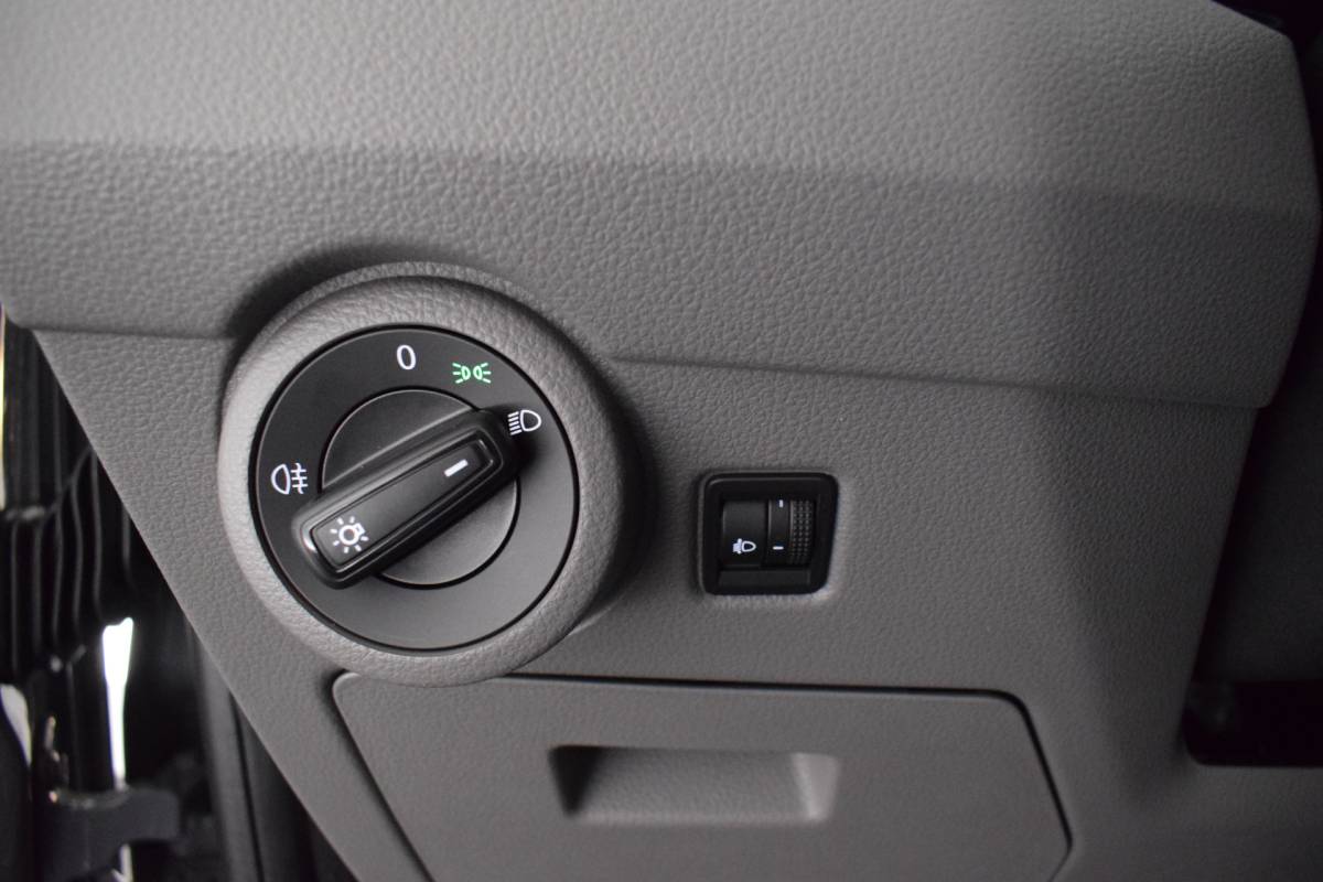 Volkswagen Transporter Volkswagen Transporter 2.0 TDI 150pk H6 L2H1 DC Comfortline Camera Cruise Control App-Connect