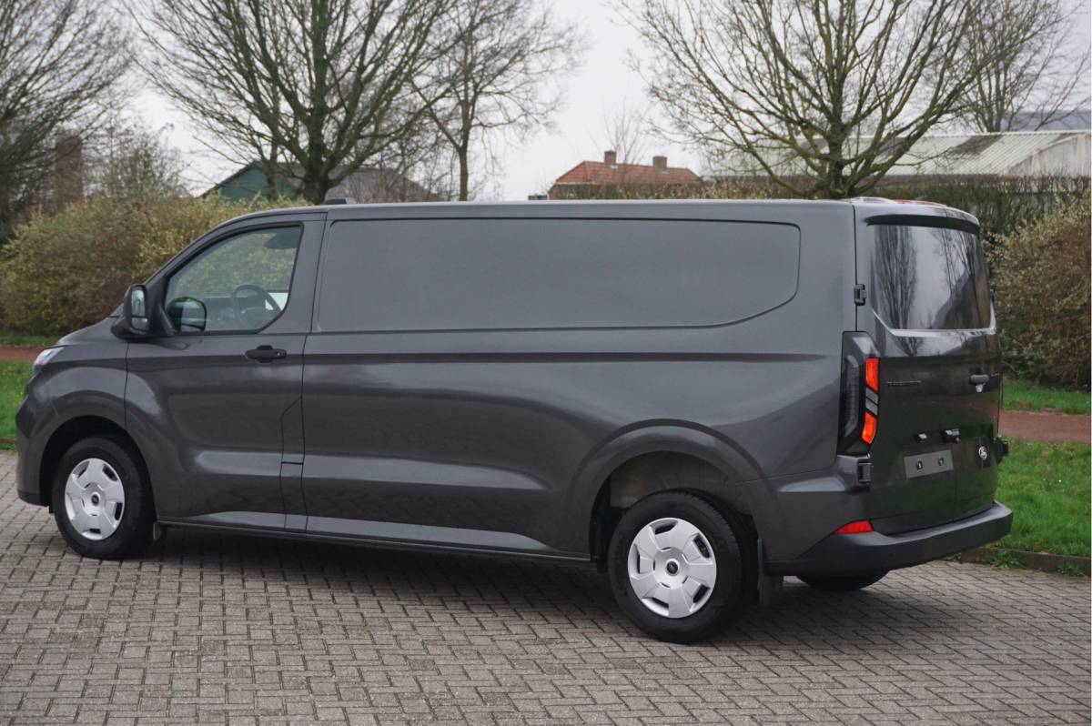 Ford Transit Custom Ford Transit Custom 300L 136PK Trend BPM VRIJ!! 13″ Sync Camera, Cruise, Trekhaak!! NR. 672