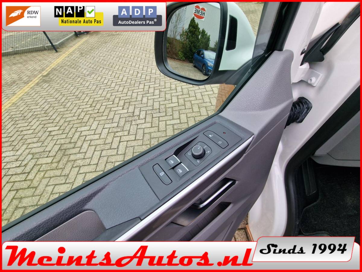 Volkswagen Transporter Volkswagen Transporter T6.1 2.0 TDI 204Pk Bulli 4-MOTION DC Dubbele Cabine DSG 31 L2H1 DIG. COCKPIT ADAPT. CRUISE LED, 2x Schuif