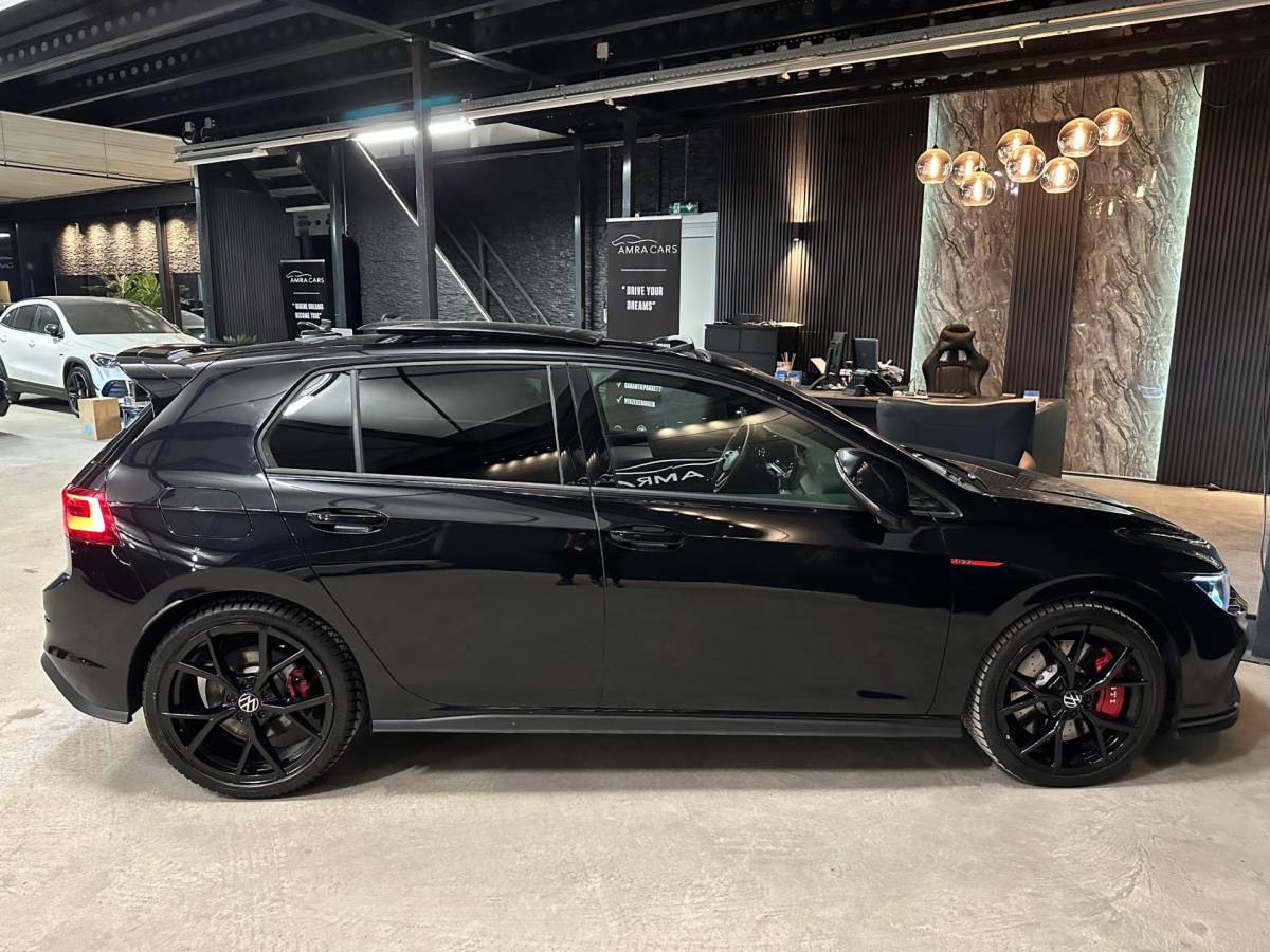 Volkswagen Golf Volkswagen Golf 2.0 TSI Clubsport|Black edition|PANO|BOMVOL