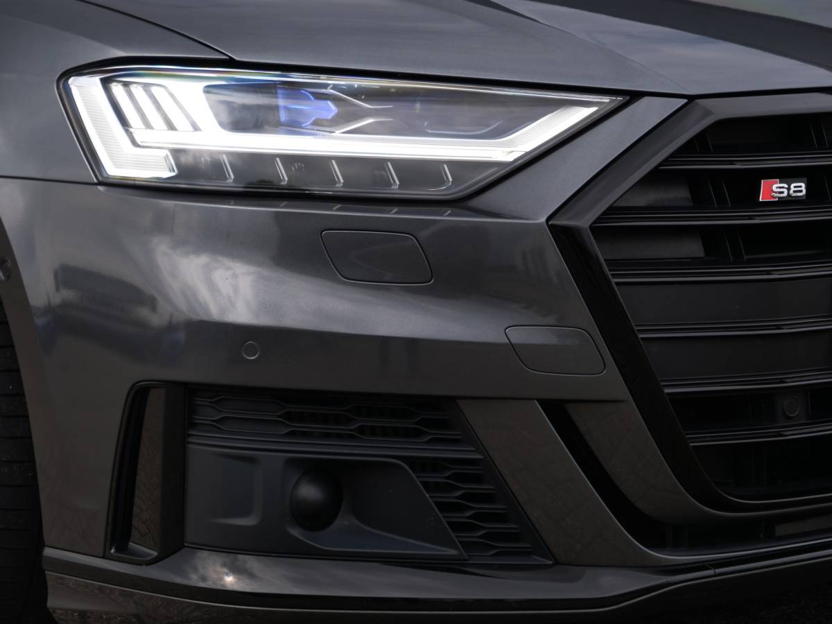 Audi S8 Audi S8 4.0 TFSI S8 Quattro | Achteras besturing | Ceramic brake | B&O | 3D Top view..