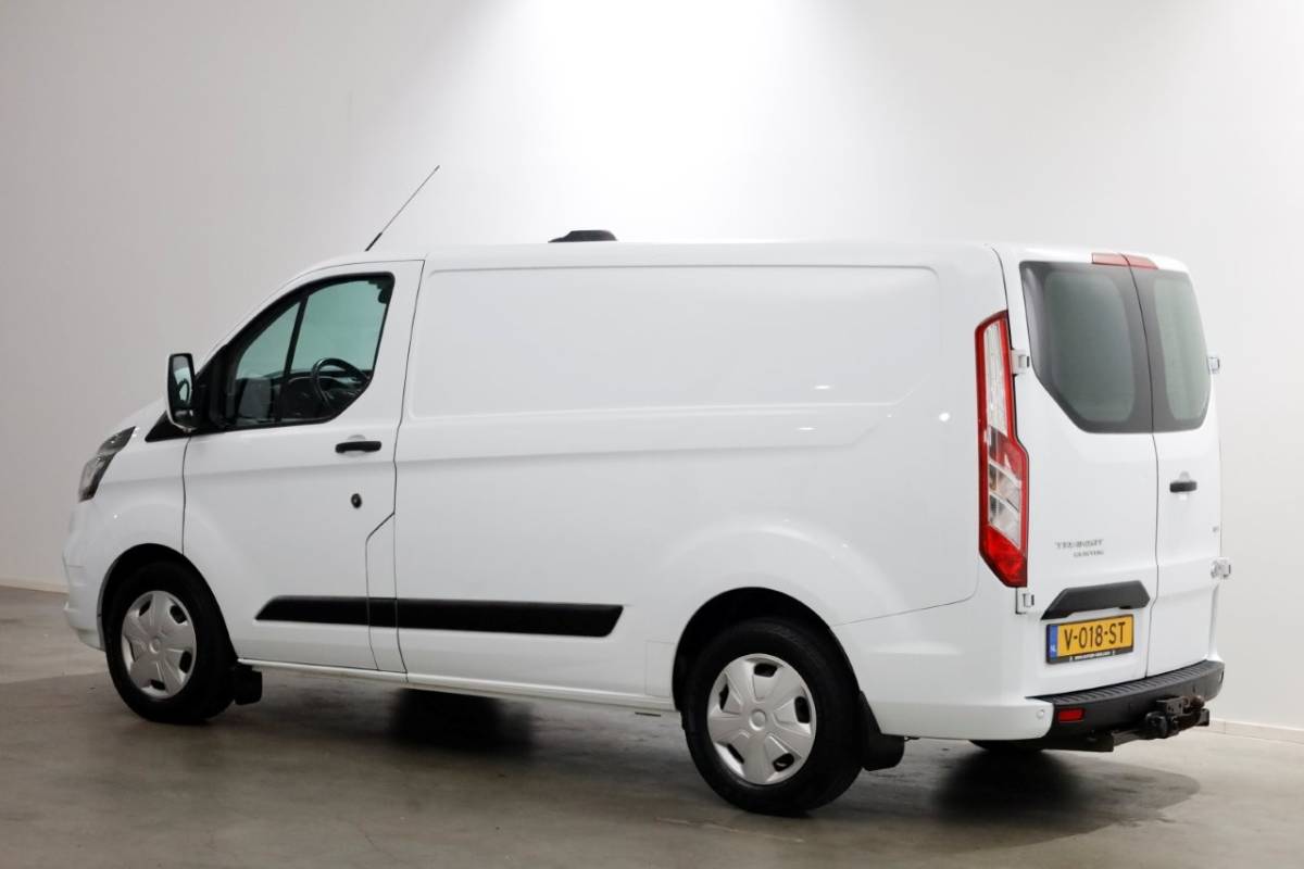 Ford Transit Custom Ford Transit Custom 340 2.0 TDCI 130pk E6 L1H1 Trend Airco/Inrichting 10-2018