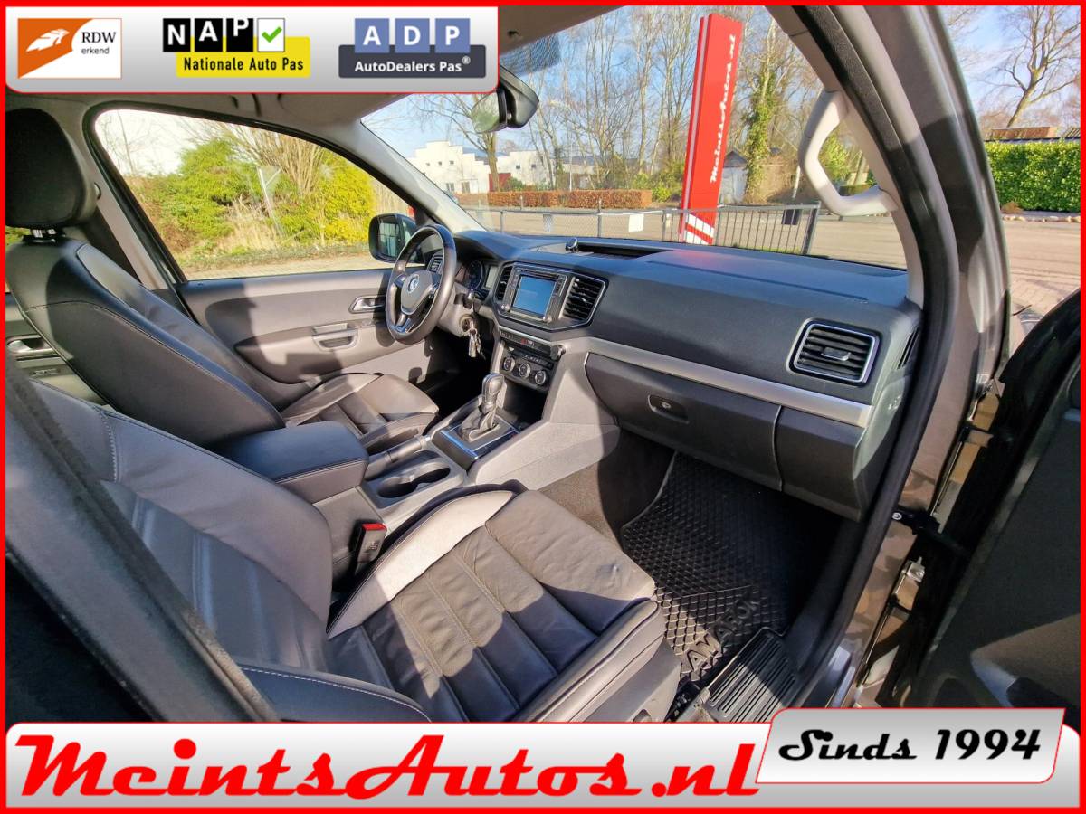 Volkswagen Amarok Volkswagen Amarok 3.0 TDI 4Motion V6 258Pk DC Dubbele Cabine XL E6 AVENTURA Grijs Kenteken