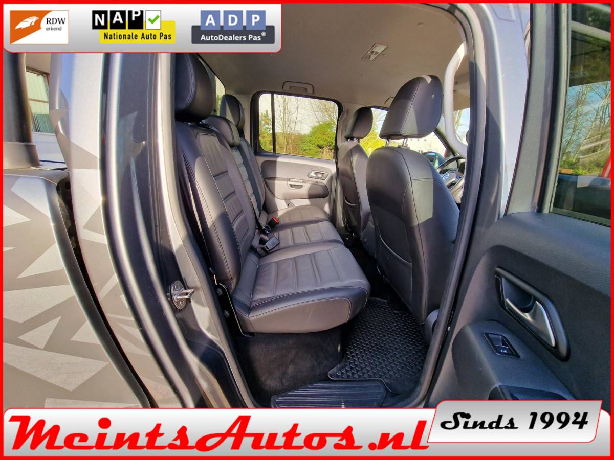 Volkswagen Amarok Volkswagen Amarok 3.0 TDI 4Motion V6 258Pk DC Dubbele Cabine XL E6 AVENTURA Grijs Kenteken