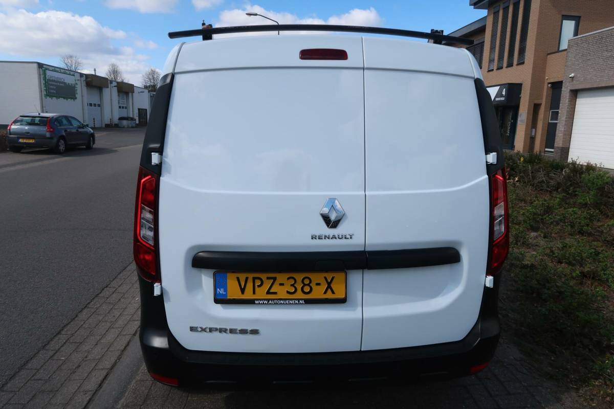 Renault Express Renault Express 1.5 dCi NAVIGATIE|CARPLAY|CRUISECONTROL|HALF-LEDER|PDC|DEALER ONDERHOUDEN