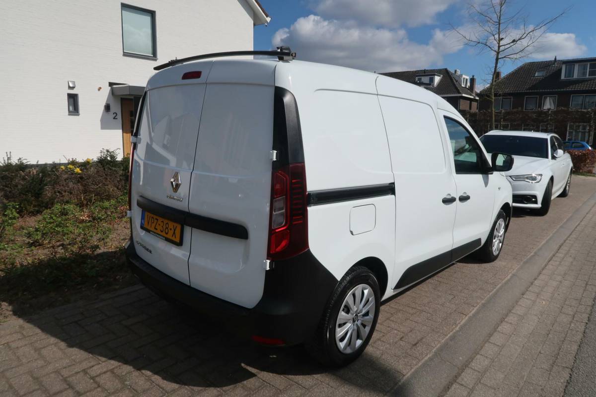 Renault Express Renault Express 1.5 dCi NAVIGATIE|CARPLAY|CRUISECONTROL|HALF-LEDER|PDC|DEALER ONDERHOUDEN