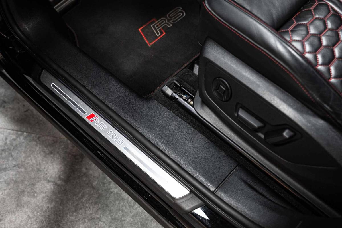 Audi Q3 Audi Q3 Sportback RSQ3, FULL|400PK|PANO|LEDER|AUT