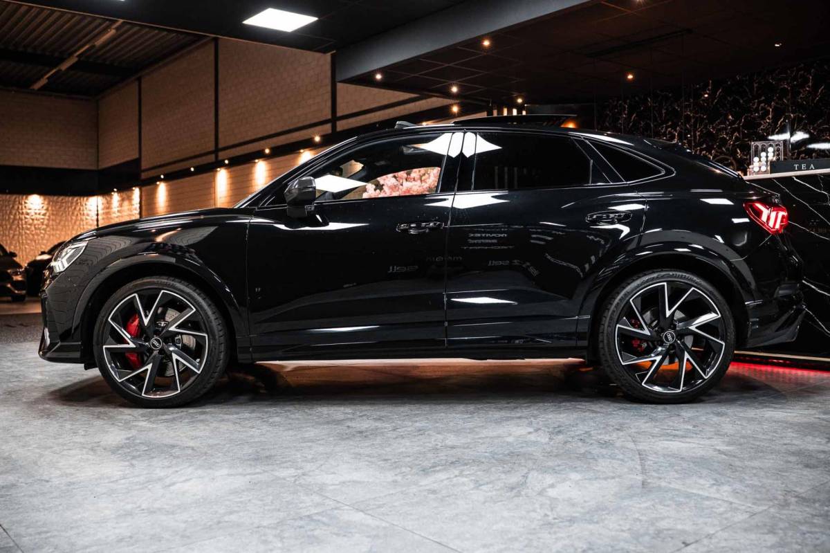 Audi Q3 Audi Q3 Sportback RSQ3, FULL|400PK|PANO|LEDER|AUT