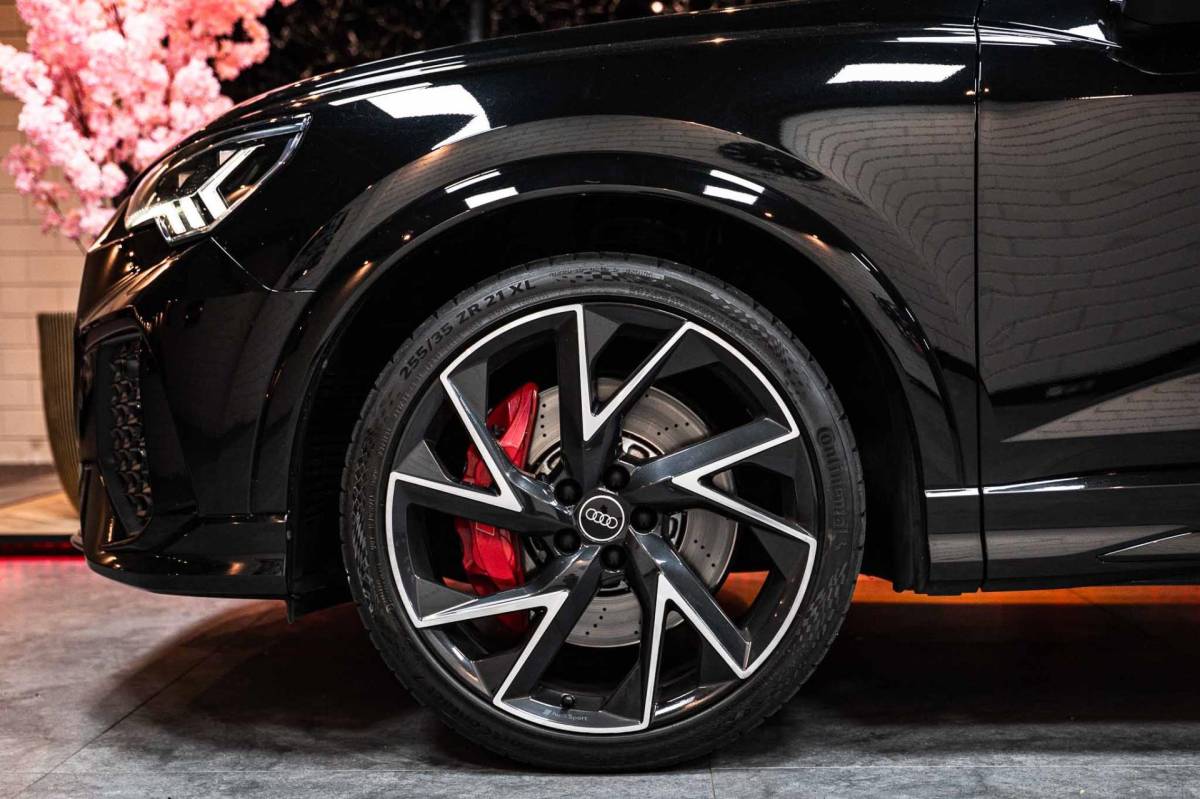 Audi Q3 Audi Q3 Sportback RSQ3, FULL|400PK|PANO|LEDER|AUT