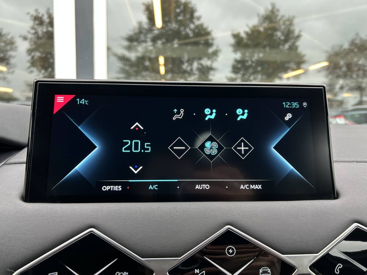 DS DS 3 DS 3 Crossback E-Tense Bastille 50 kWh 50% deal 9.975,- ACTIE 28DKM! / Navi / Carplay / Clima / Cruise