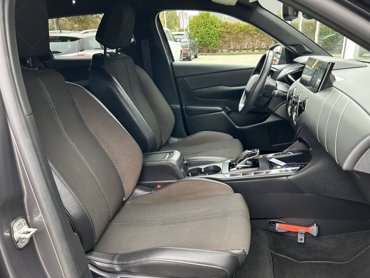 DS DS 3 DS 3 Crossback E-Tense Bastille 50 kWh 50% deal 9.975,- ACTIE 28DKM! / Navi / Carplay / Clima / Cruise